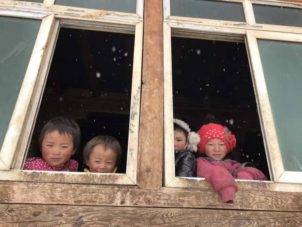 米兰·网站官网登入页面-米兰(中国)公益回顾丨家国同欢月同圆 温暖满载甘孜州(图9)